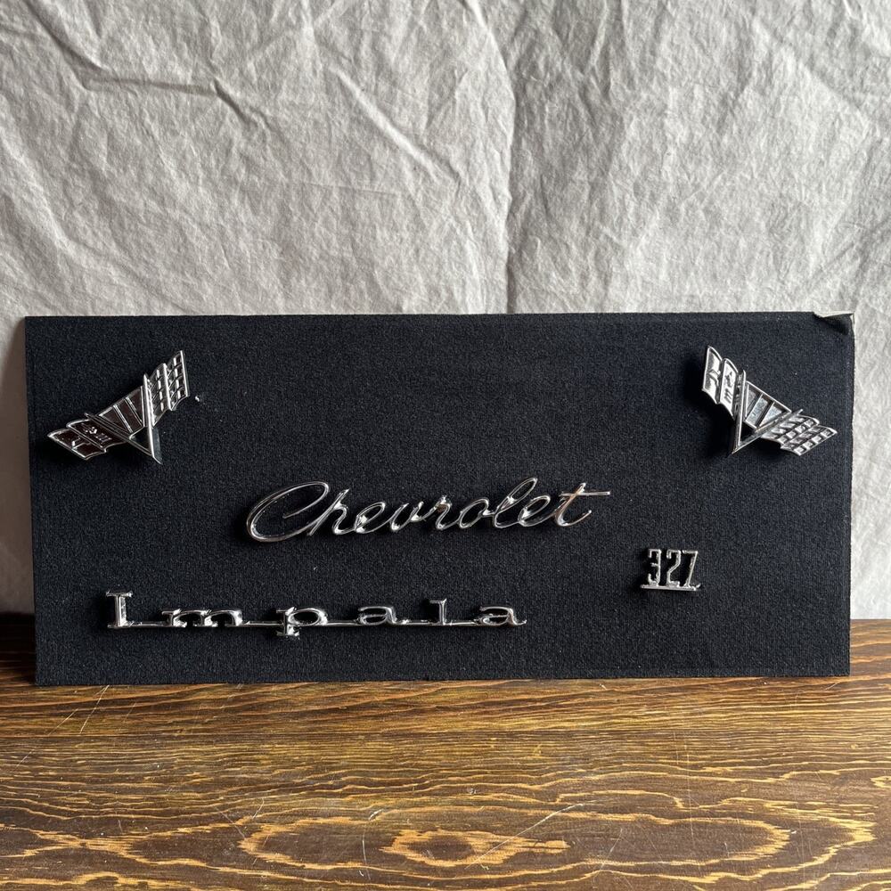VI CHEVROLET IMPALA EMBLEM SCRIPT OEM GM